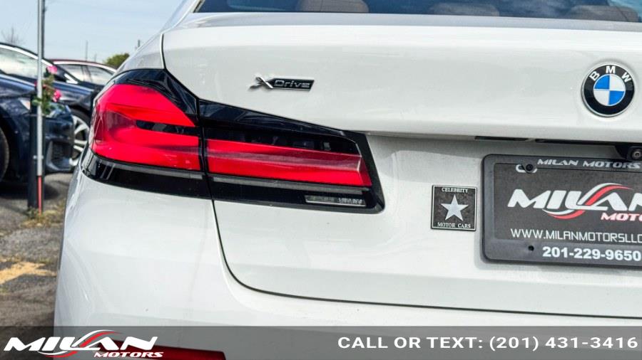 2021 BMW 5 Series 530i - Photo 40