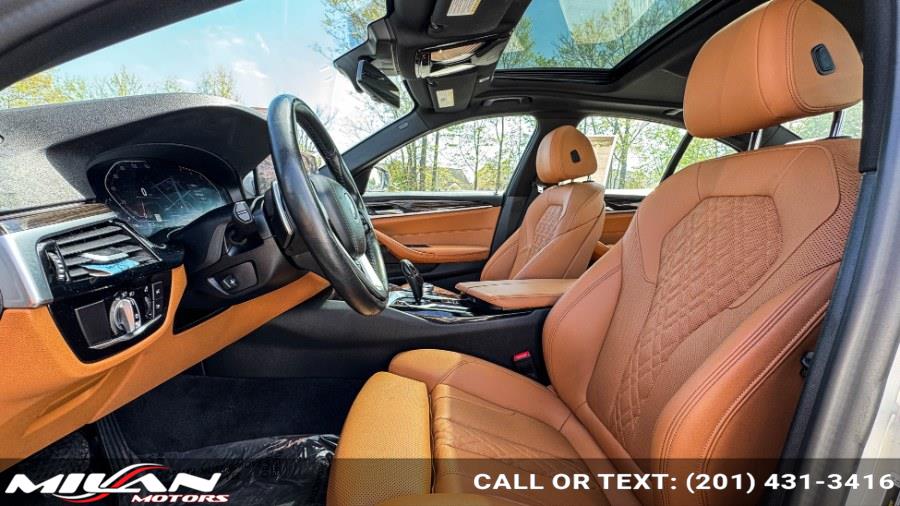2021 BMW 5 Series 530i - Photo 6