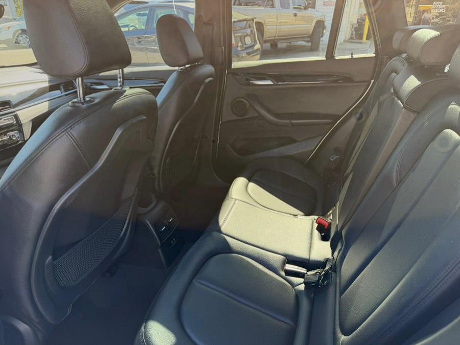2020 BMW X1 28i - Photo 9