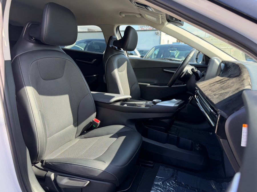 2024 Kia EV6 Light L/R - Photo 34