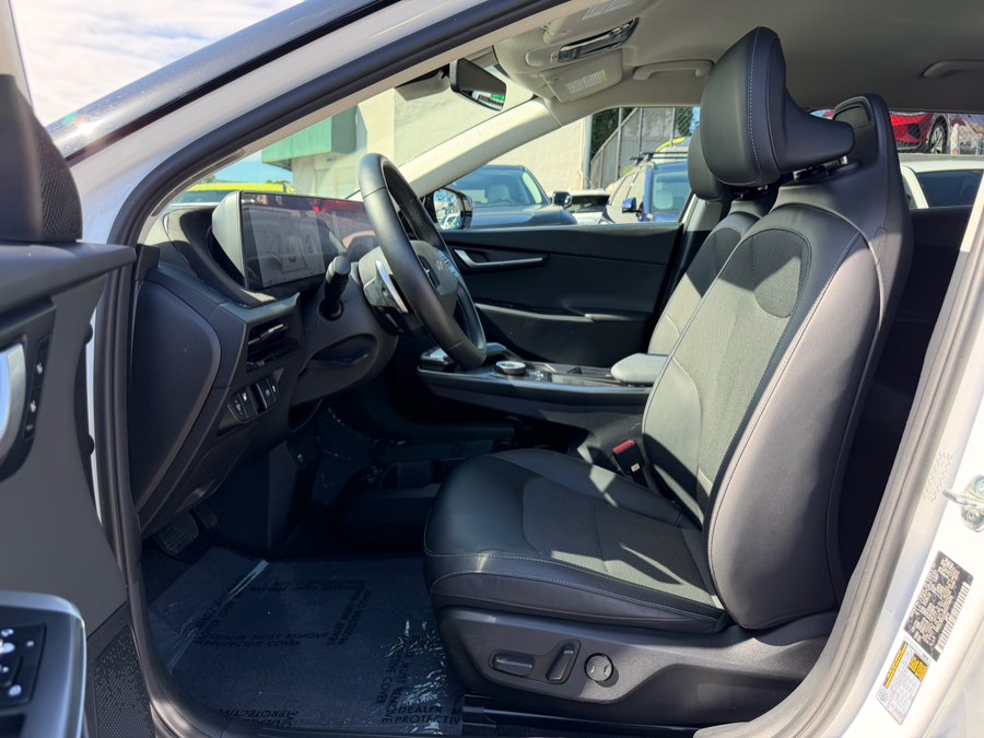2024 Kia EV6 Light L/R - Photo 9