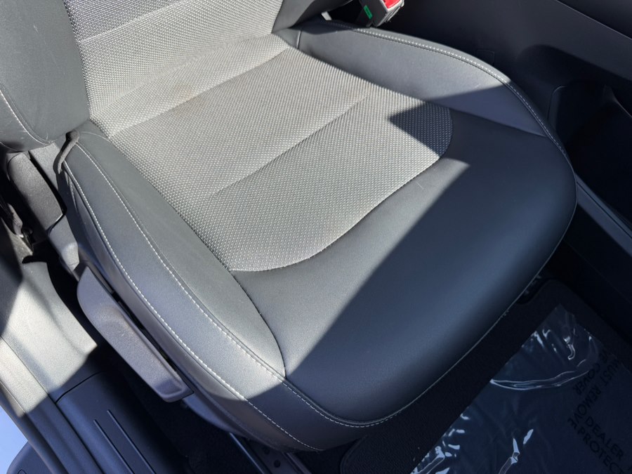 2024 Kia EV6 Light L/R - Photo 37