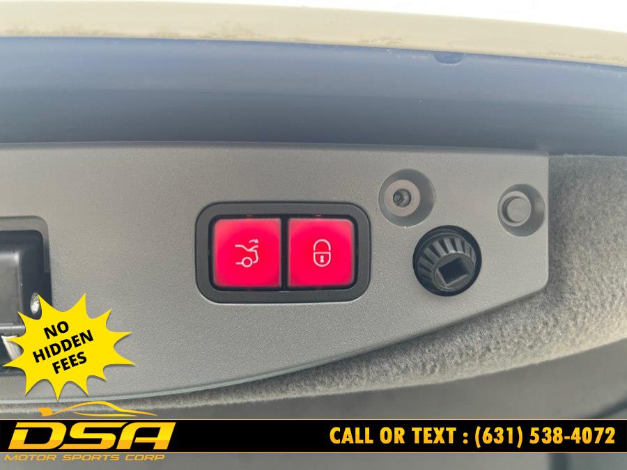 2011 Mercedes-Benz SL-Class SL550 - Photo 38
