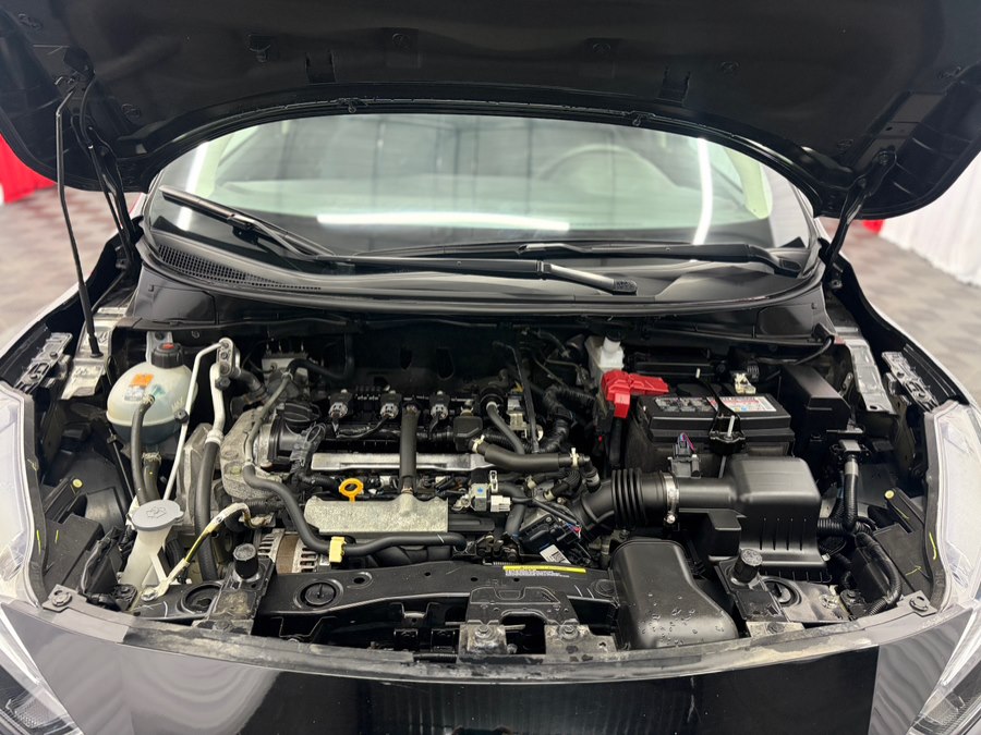2023 Nissan Versa Sedan SV - Photo 32
