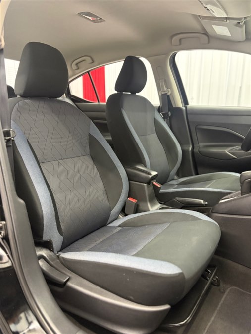 2023 Nissan Versa Sedan SV - Photo 15