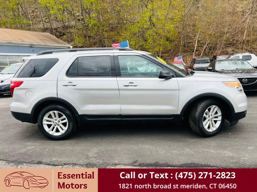 2013 Ford Explorer Base - Photo 2