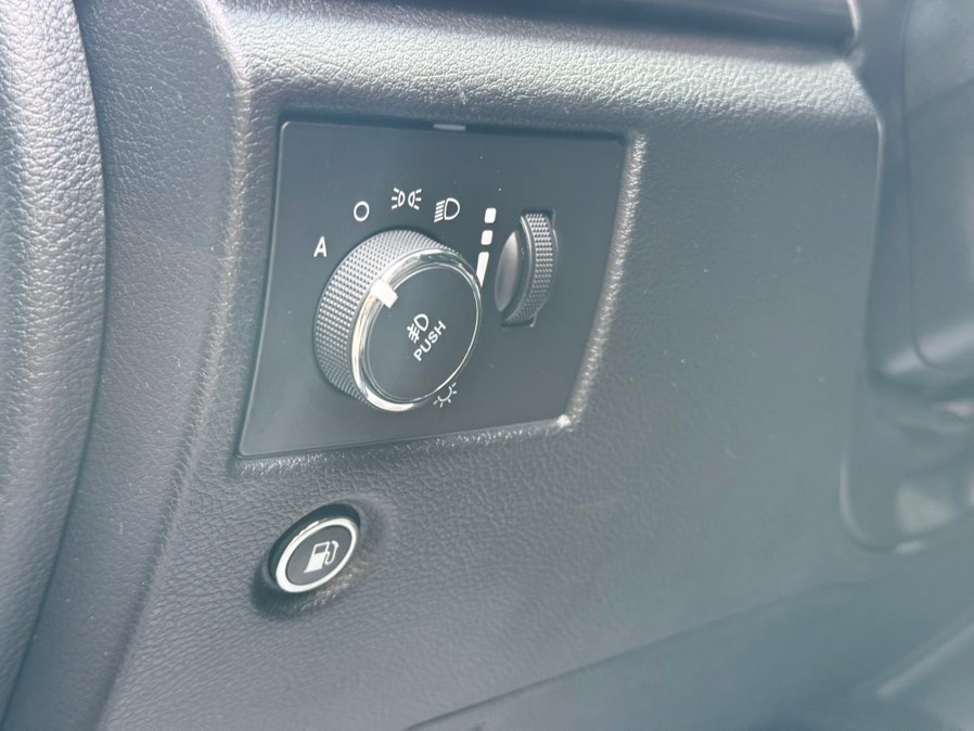 2019 Jeep Grand Cherokee Altitude - Photo 23