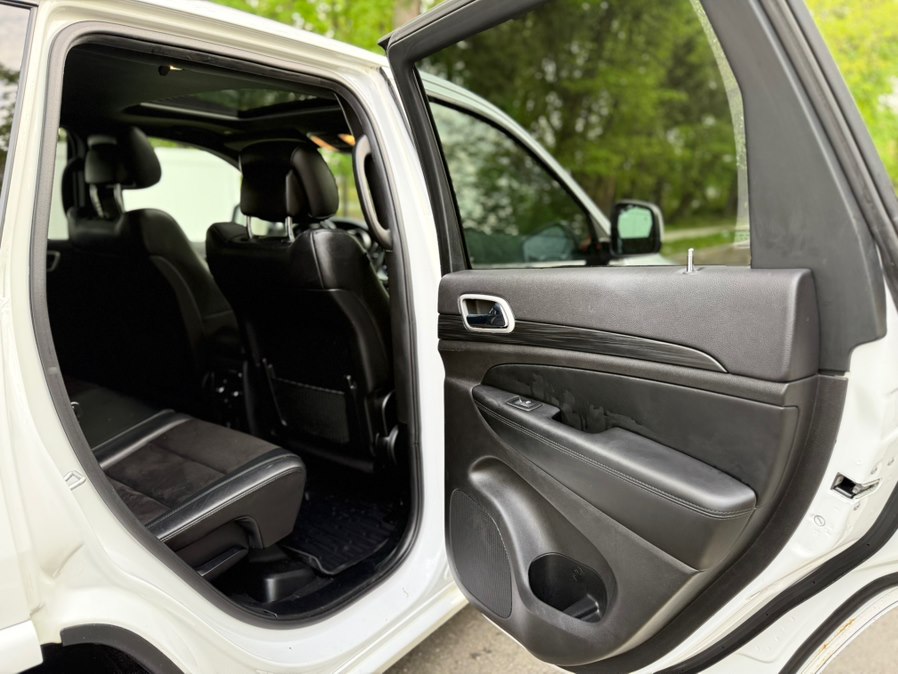2019 Jeep Grand Cherokee Altitude - Photo 9