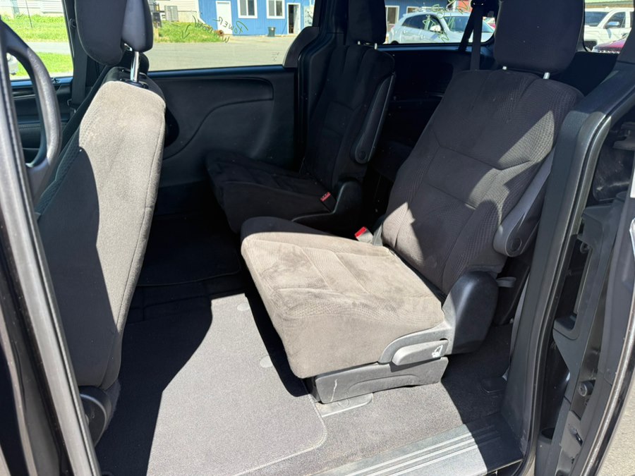 2015 Dodge Grand Caravan SE - Photo 10