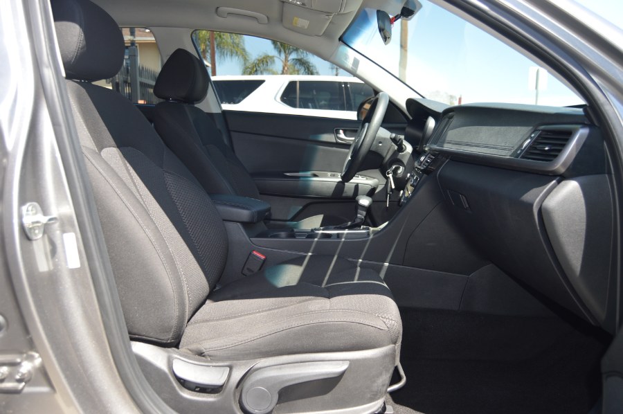 2018 Kia Optima LX - Photo 19