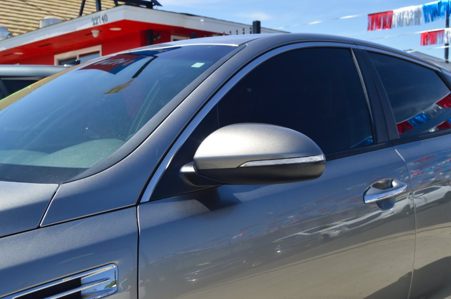 2018 Kia Optima LX - Photo 8