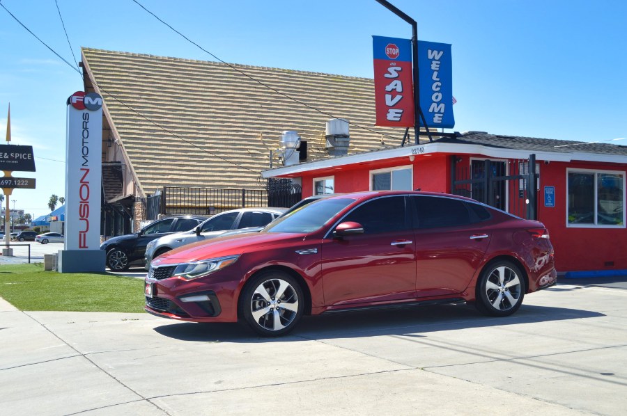 Passion Red 2019 Kia Optima S FWD Sedan Front-Wheel Drive Automatic