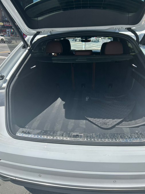 2019 Audi Q8 Premium Plus - Photo 31
