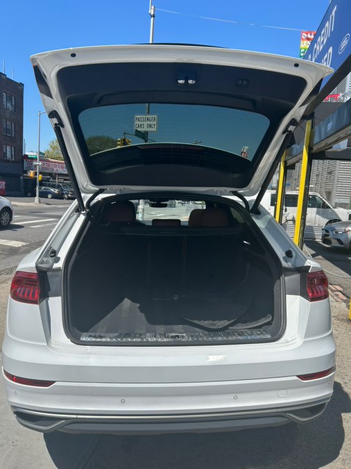 2019 Audi Q8 Premium Plus - Photo 44