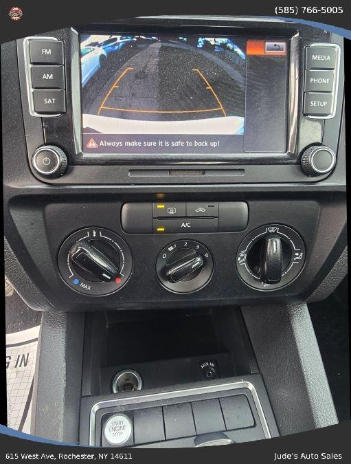 Volkswagen Jetta photo 15