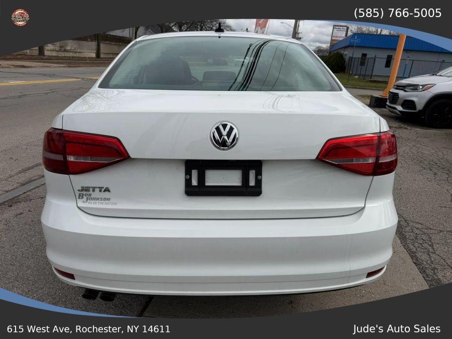 Volkswagen Jetta photo 6