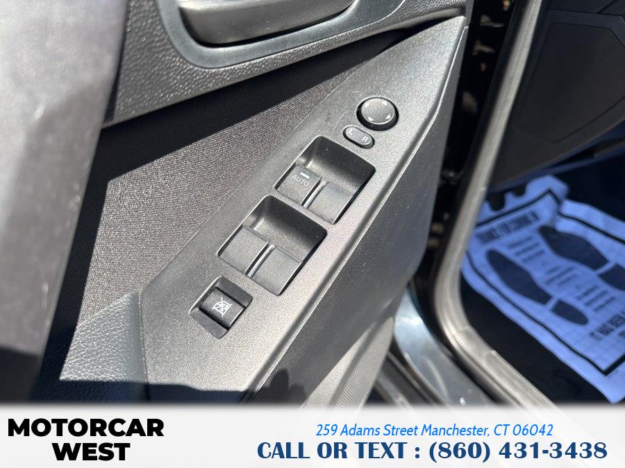 2010 Mazda MAZDA3 i Sport - Photo 17
