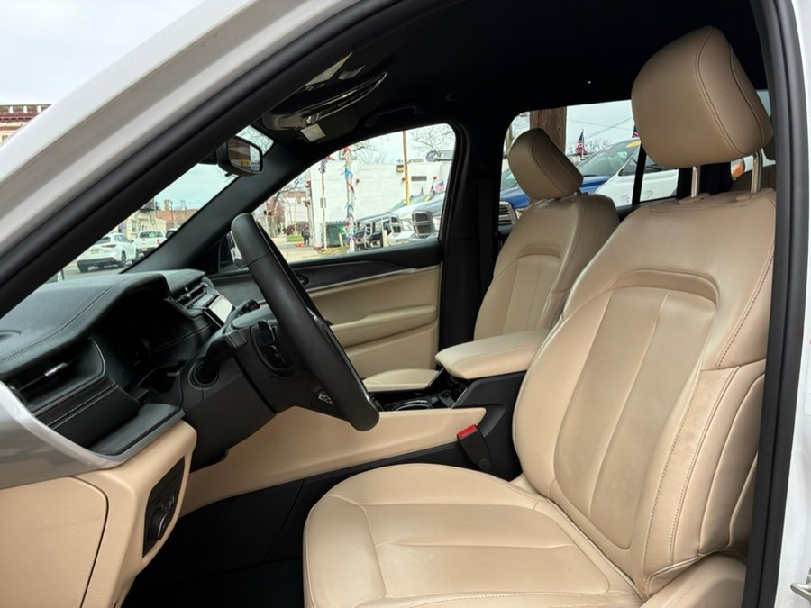 2023 Jeep Grand Cherokee Limited - Photo 14