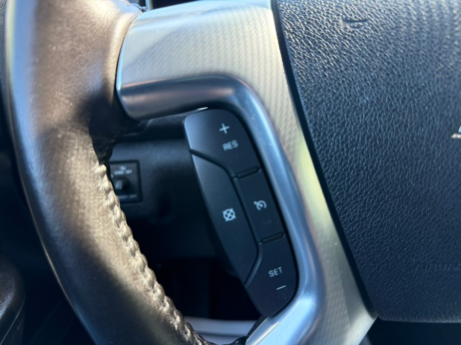 2016 Chevrolet Traverse 1LT - Photo 12