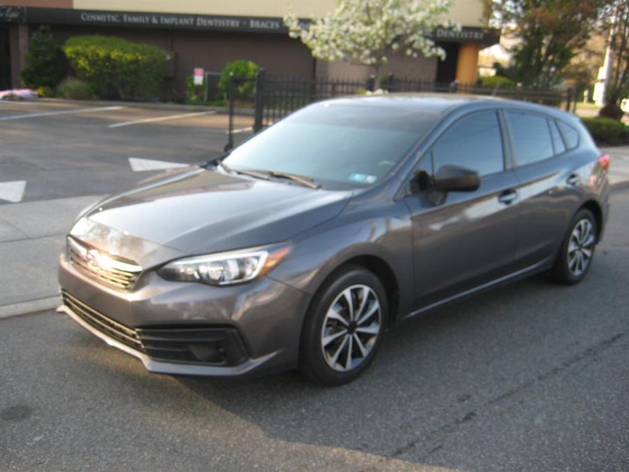 2022 Subaru Impreza Base - Photo 1