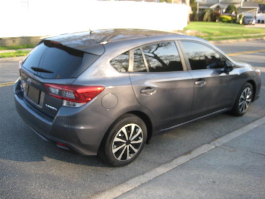 2022 Subaru Impreza Base - Photo 4
