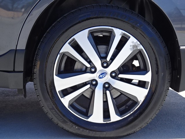 2018 Subaru Outback Limited - Photo 17
