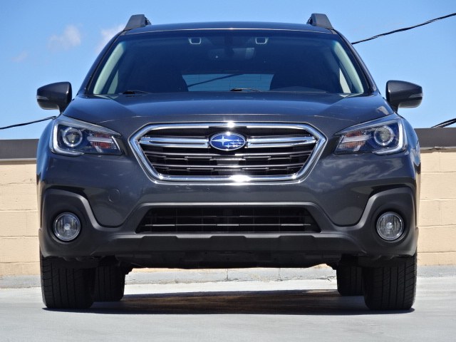 2018 Subaru Outback Limited - Photo 10