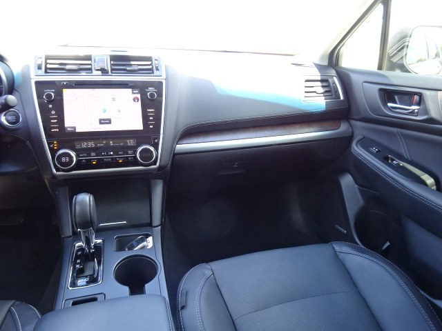 2018 Subaru Outback Limited - Photo 43