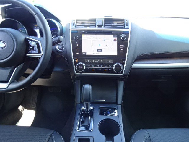 2018 Subaru Outback Limited - Photo 29