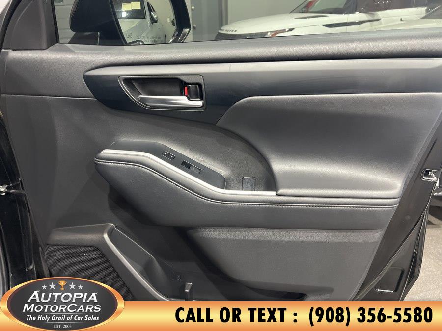 2024 Toyota Highlander XSE - Photo 11
