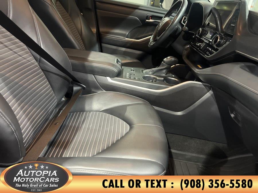 2024 Toyota Highlander XSE - Photo 9