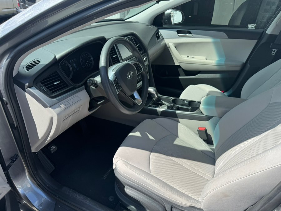 2019 Hyundai Sonata SE - Photo 12