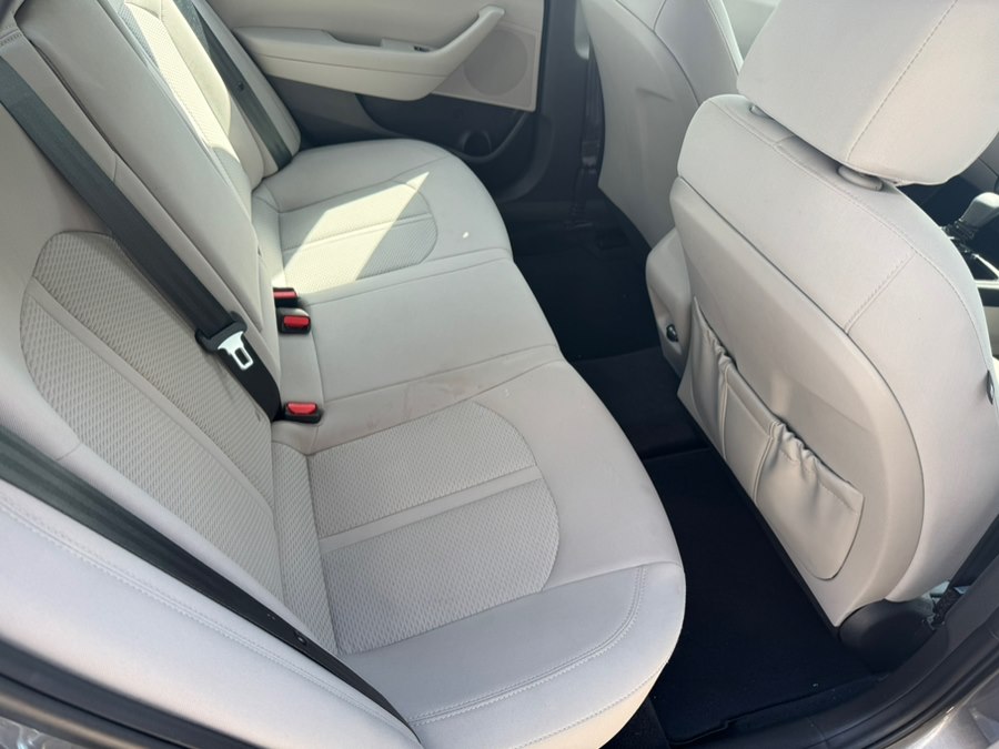 2019 Hyundai Sonata SE - Photo 10