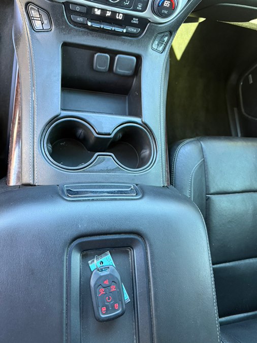 2015 GMC Yukon XL SLT - Photo 17
