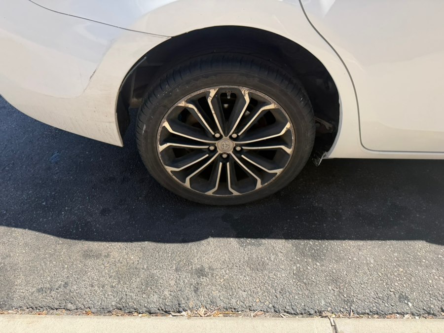 2014 Toyota Corolla S Plus - Photo 8
