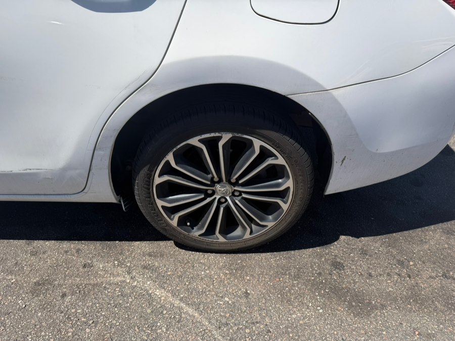 2014 Toyota Corolla S Plus - Photo 4