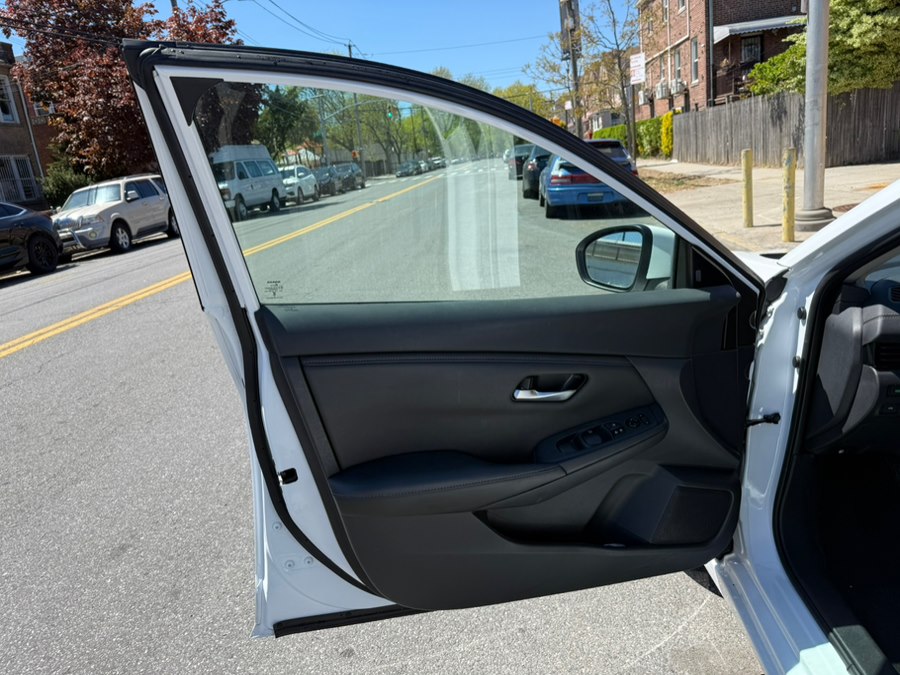 2023 Nissan Sentra SV - Photo 17