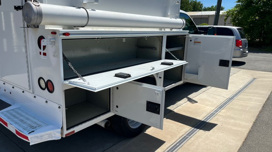 2016 Ford F-450 Super Duty Chassis Cab XL - Photo 11