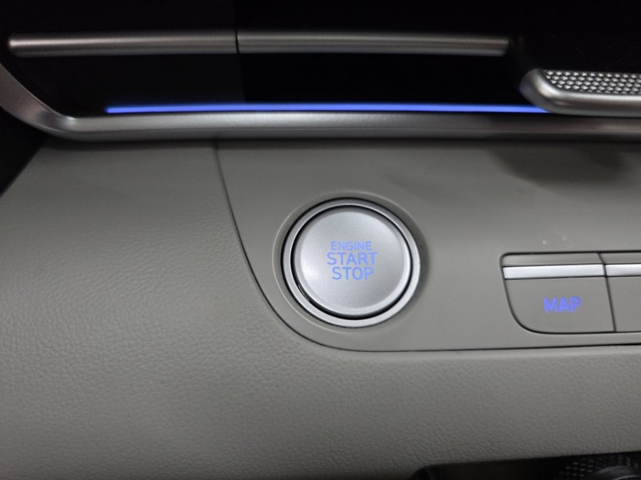 2023 Hyundai Elantra Limited - Photo 27