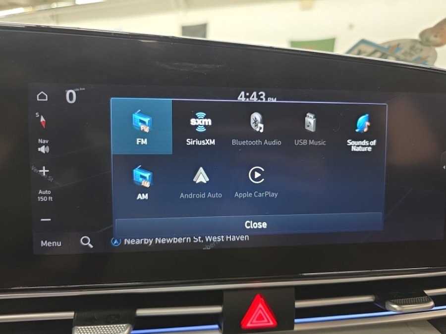 2023 Hyundai Elantra Limited - Photo 17