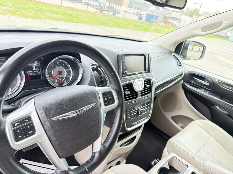 Photo 11