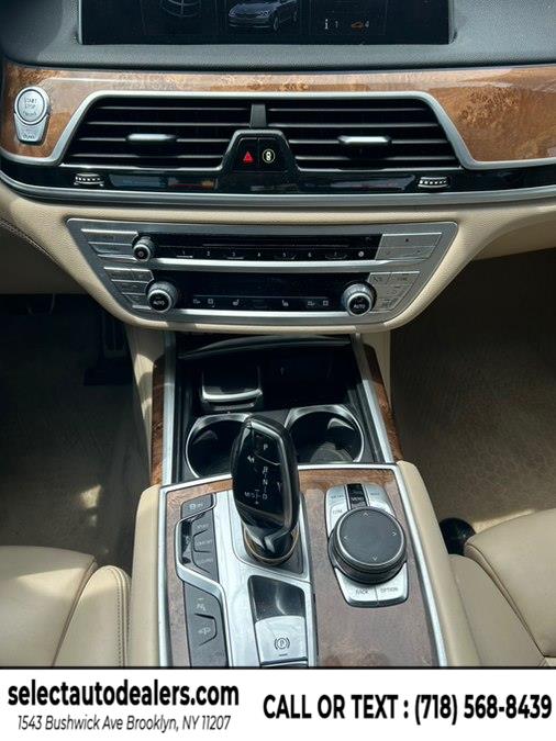 2019 BMW 7 Series 750i - Photo 41