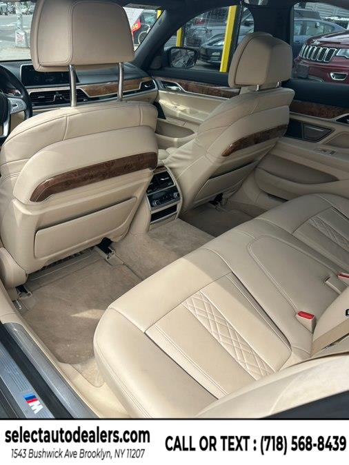 2019 BMW 7 Series 750i - Photo 37