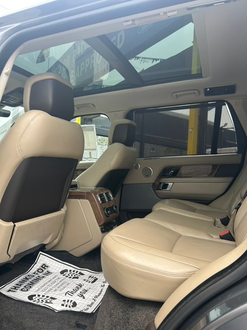 2018 Land Rover Range Rover Supercharged - Photo 19