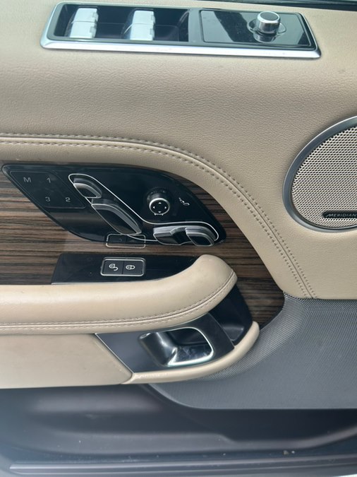 2018 Land Rover Range Rover Supercharged - Photo 24