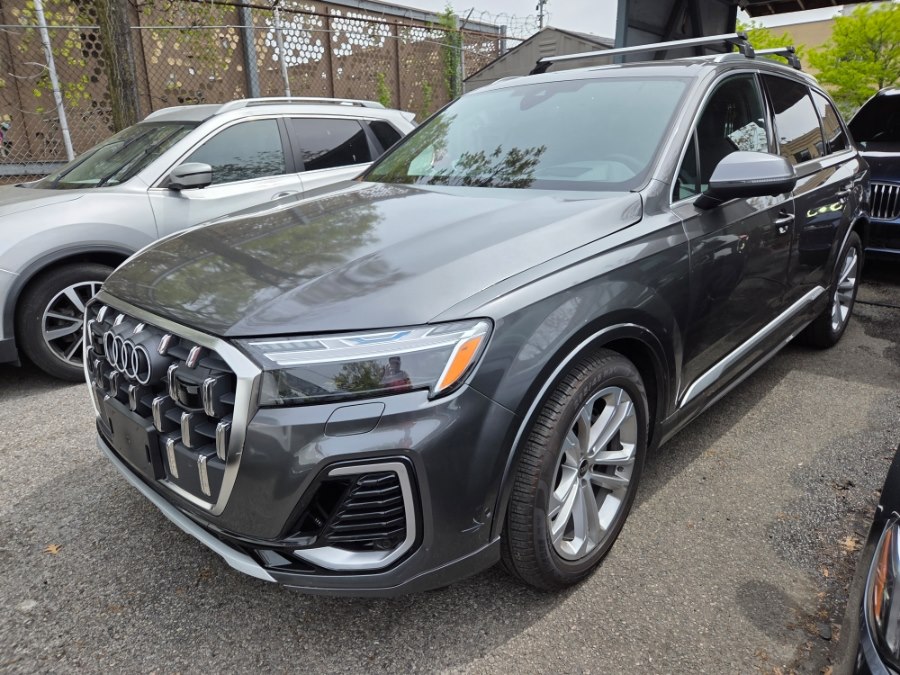 Used 2025 Audi Q7 in Long Island City, New York | Luxury Of Queens. Long Island City, New York