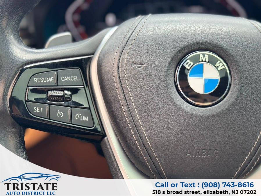 2022 BMW 5 Series 530i - Photo 24