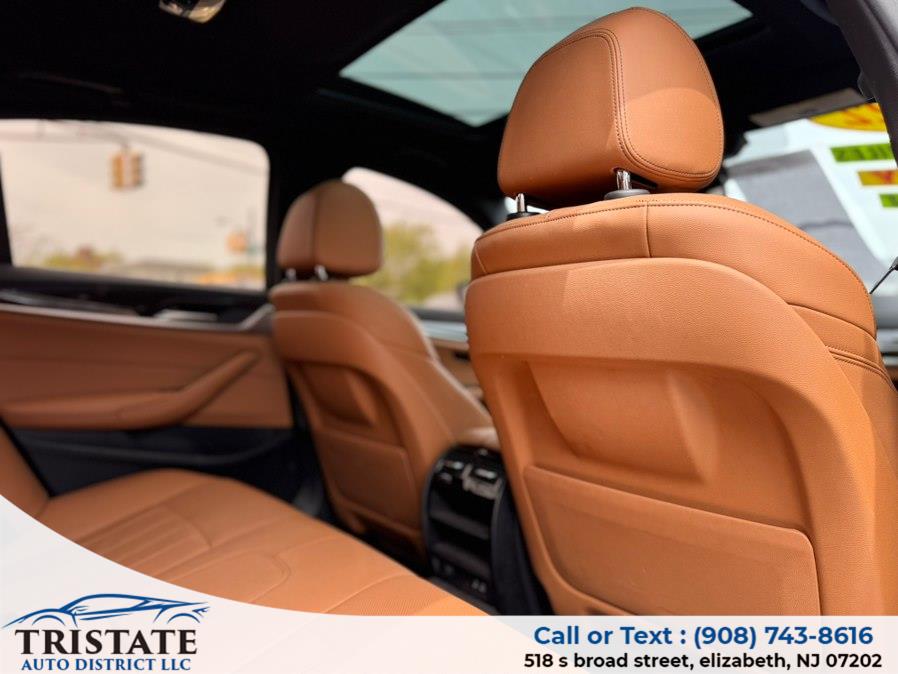 2022 BMW 5 Series 530i - Photo 18