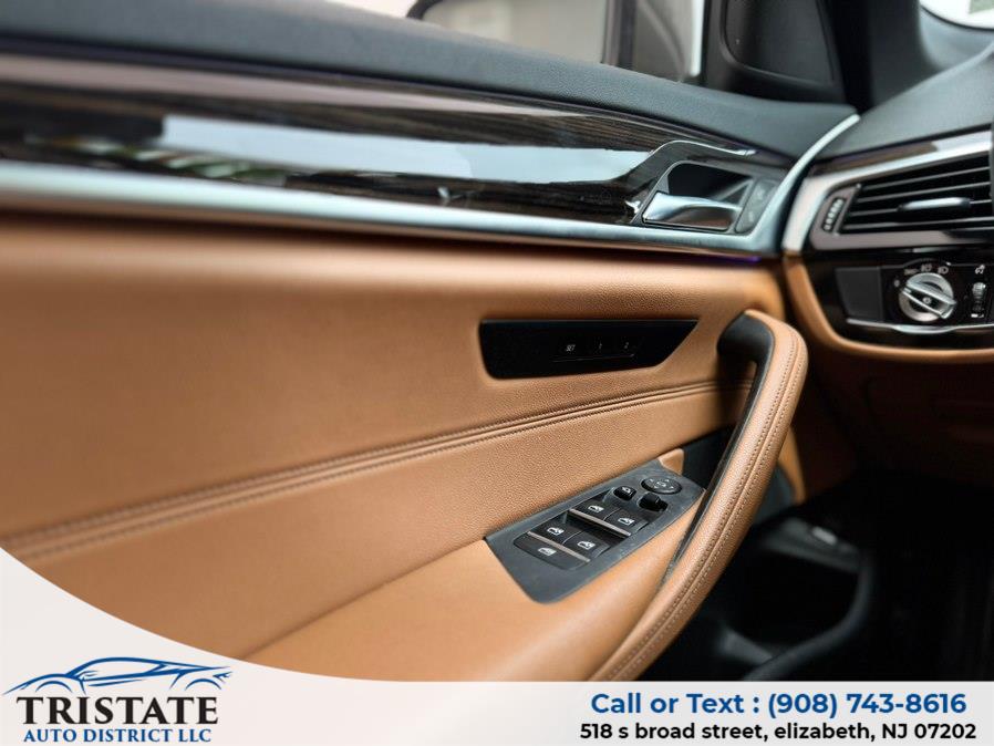 2022 BMW 5 Series 530i - Photo 33