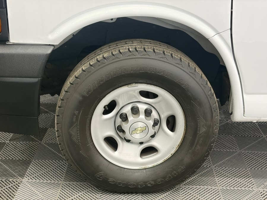 2021 Chevrolet Express Cargo Work Van - Photo 34